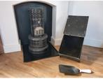 Decoratie: petroleumkachel met kolenkit, Antiek en Kunst, Ophalen of Verzenden