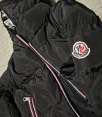 Mooie zwarte Moncler jas, Ophalen of Verzenden, Zo goed als nieuw, Maat 48/50 (M), Zwart