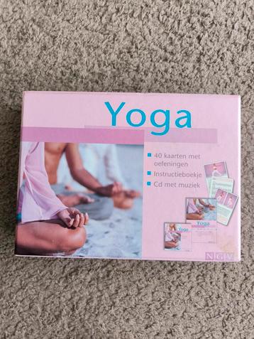 Mooie yoga set met boekje, kaarten en cd. Zgan beschikbaar voor biedingen