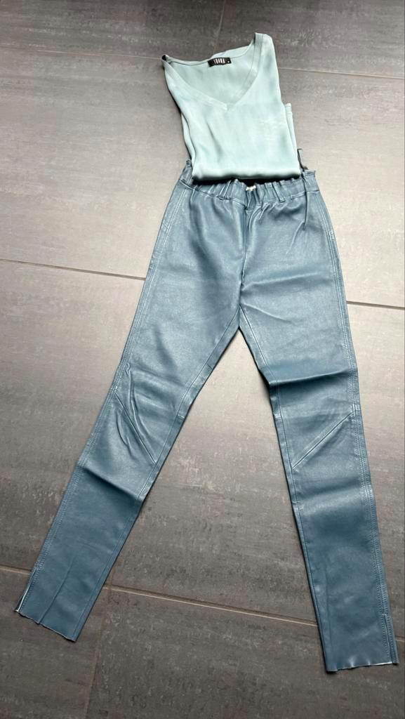 Steven-K leren  broek, Kleding | Dames, Broeken en Pantalons, Nieuw, Maat 36 (S), Overige kleuren, Lang, Ophalen of Verzenden