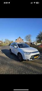 Mitsubishi Outlander 2.0 Phev 4WD CVT 5P 2015 Wit  NAP, Auto's, 1998 cc, Outlander, 4 cilinders, Wit
