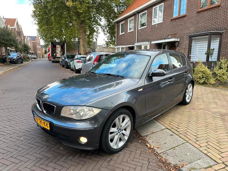 Bmw 1-Serie 120i NAP Stoelver Leder Airco Cruise EL Ramen, Auto diversen, Schadeauto's, BMW, Handgeschakeld, Benzine, Hatchback