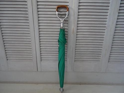 PARAPLU (ZITSTOK) GROEN KLEURIG REGENDOEK (GOLFEN, WANDELEN), Sport en Fitness, Golf, Zo goed als nieuw, Overige typen, Overige merken