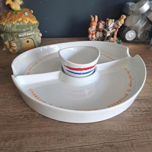 Riverdale Hapjesschaal met Hollands Vlaggetje, Huis en Inrichting, Keuken | Servies, Zo goed als nieuw, Schaal of Schalen, Overige stijlen