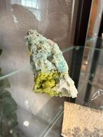 Pyromorfiet met Hemimorfiet, Verzamelen, Mineralen en Fossielen, Ophalen of Verzenden, Mineraal