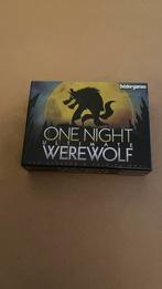 [Bordspel] One night werewolf (Engels spel), Ophalen of Verzenden, Zo goed als nieuw