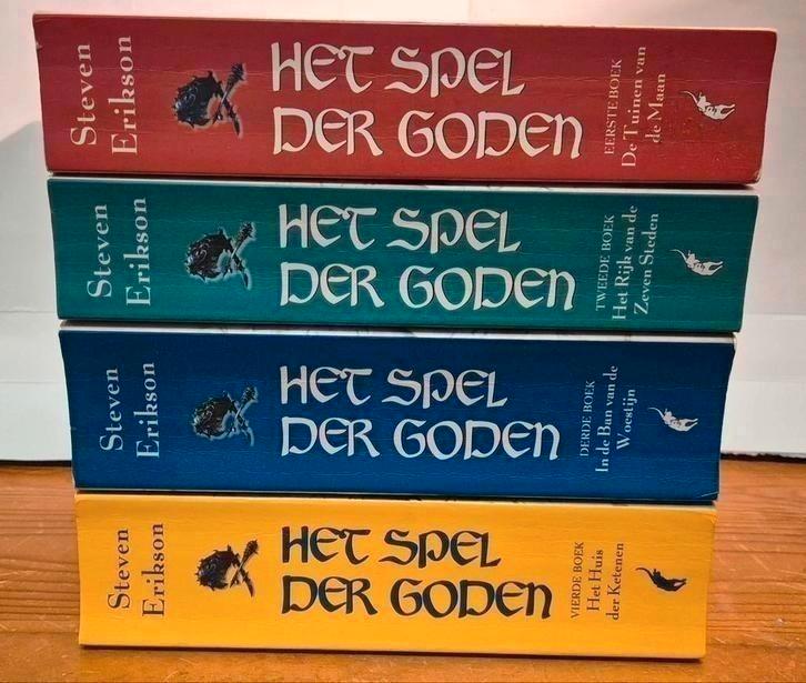 Steven Erikson Het Spel der Goden, Boeken, Fantasy, Gelezen, Ophalen of Verzenden
