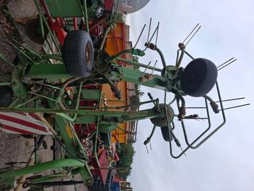 Krone 640-6 (bj 2006) beschikbaar voor biedingen
