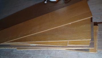 Laminaat vloerdelen - 9m2 beschikbaar voor biedingen