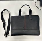 Tommy Hilfiger Laptop tas, Computers en Software, Laptoptassen, Ophalen of Verzenden, 17 inch of meer, Zo goed als nieuw