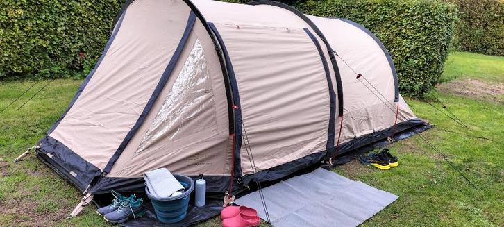 Te koop 3 persoons tunneltent Bardani RSTC 220, Caravans en Kamperen, Tenten, tot en met 3, Zo goed als nieuw, Ophalen
