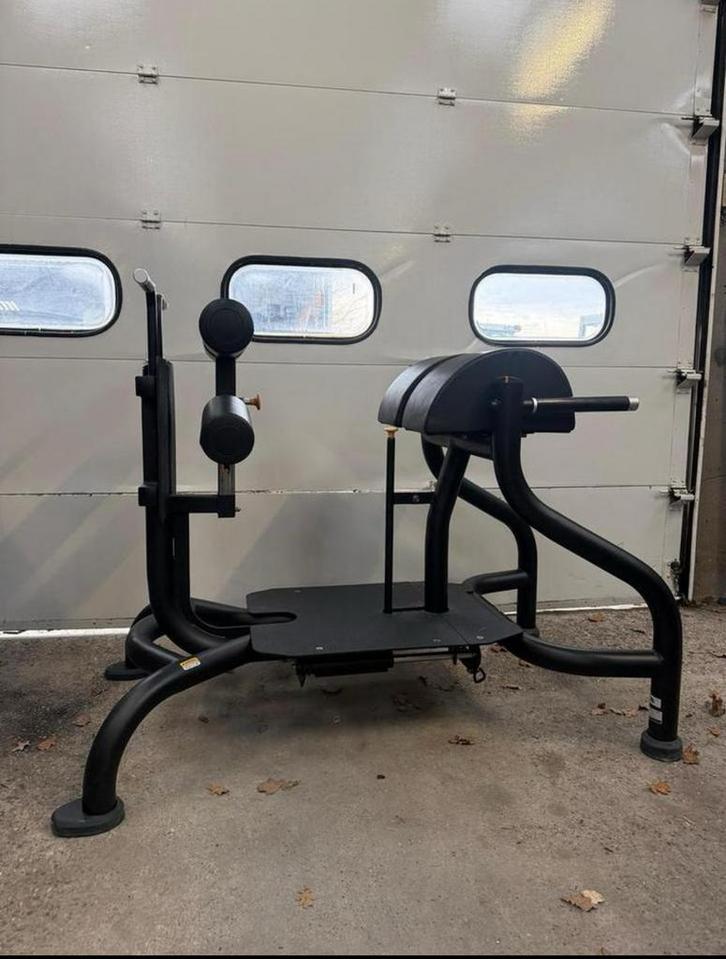 Matrix Glute ham Developer / GHD / Gluteaus / Hamstring, Sport en Fitness, Fitnessmaterialen, Gebruikt, Overige typen, Armen, Benen