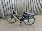 Zwarte Pelikaan Advanced 6 speed elektrische fiets, Fietsen en Brommers, Elektrische fietsen, Zo goed als nieuw, 47 tot 51 cm