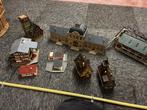 Doos vol miniatuur trein set – huisjes, station, rails etc, Hobby en Vrije tijd, Modeltreinen | H0, Ophalen, Gebruikt, Gelijkstroom