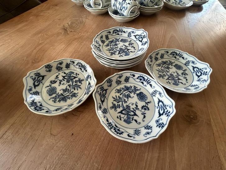 Blue Danube schaaltjes ovenvast, Antiek en Kunst, Antiek | Servies los, Ophalen of Verzenden