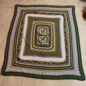 Granny sprei kleed 185/165 beschikbaar voor biedingen