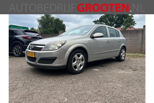 Opel Astra 1.6 Business//Motor loopt op 2 cilinders!, Auto's, Opel, Bedrijf, Te koop, Astra, ABS, Airbags, Airconditioning, Alarm