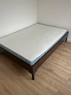 Bed 140x200, Ophalen, Tweepersoons, 140 cm, Zo goed als nieuw