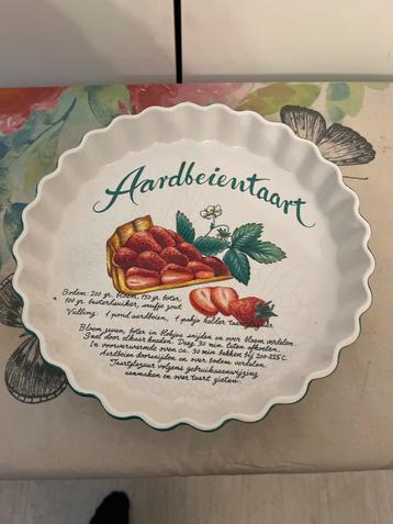 Aardbeientaart Bakvorm beschikbaar voor biedingen
