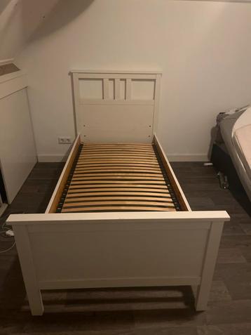 Wit Houten Eenpersoonsbed beschikbaar voor biedingen