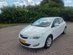Opel Astra 1.4 Ecotec 64KW 5-D 2011 Wit, Auto's, Voorwielaandrijving, 65 €/maand, 4 cilinders, Wit