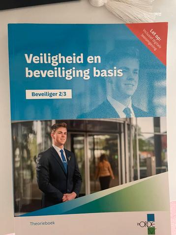 Veiligheid en beveiliging basis schoolboek