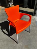 Stoel Joluce Lara stacking chair Oranje, Huis en Inrichting, Stoelen, Ophalen, Zo goed als nieuw