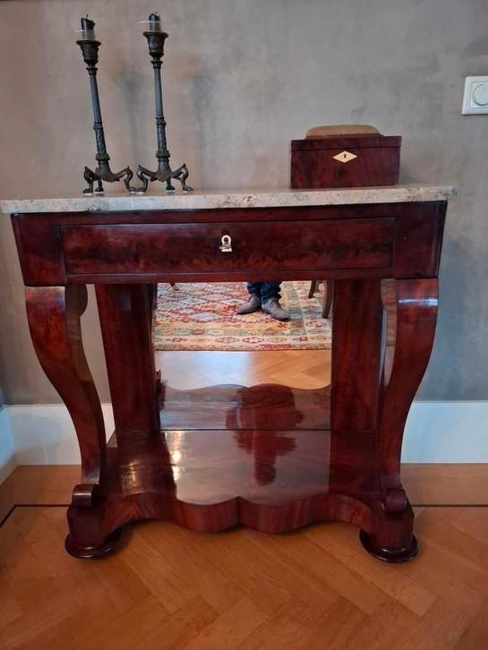 mahonie Biedermeier trumeau met marmeren blad, Antiek en Kunst, Antiek | Meubels | Tafels, Ophalen