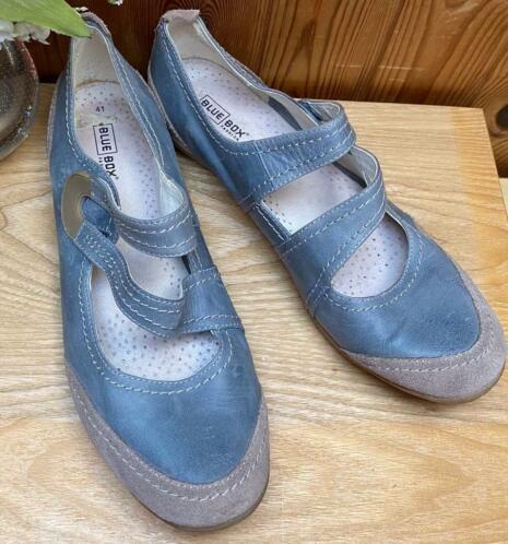 Blue Box schoenen maat 41, Kleding | Dames, Schoenen, Zo goed als nieuw, Overige typen, Blauw, Ophalen of Verzenden