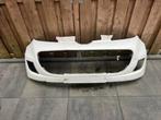 peugeot 107 voorbumper 2011 wit, Auto-onderdelen, Gebruikt, Voor, Ophalen of Verzenden, Bumper