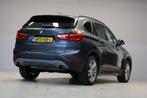 BMW X1 XDrive20i High Executive |Stoelverwarming|Trekhaak, Auto's, BMW, 1998 cc, Stof, Gebruikt, 2000 kg