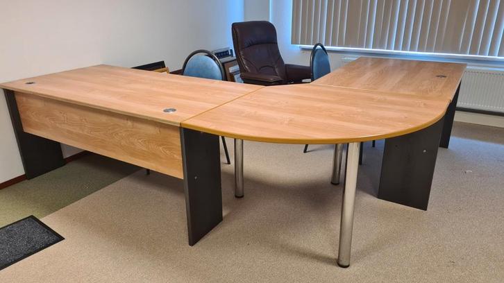 Mooi Hoekbureau - Praktisch en Ruim, Huis en Inrichting, Bureaus, Gebruikt, Bureau, Ophalen