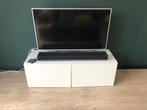 Tv kast wit Ikea met deurtjes zo goed als nieuw, Huis en Inrichting, Kasten | Televisiemeubels, Ophalen, 100 tot 150 cm, Zo goed als nieuw