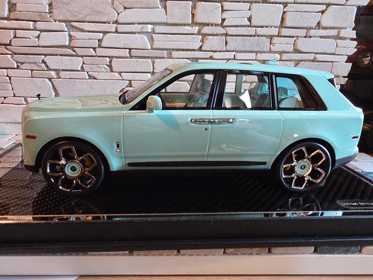 Rolls Royce Cullinan YY Model 1:18 Tiffany Limited Edition, Hobby en Vrije tijd, Modelauto's | 1:18, Zo goed als nieuw, Auto, Overige merken