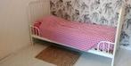 Mooi bed meidenkamer vintage metalen gebroken wit bed, Ophalen, 85 tot 100 cm, Zo goed als nieuw, Lattenbodem