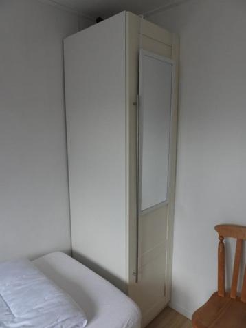 slaapkamerkasten 1x hang-leg + 1x legkast beschikbaar voor biedingen