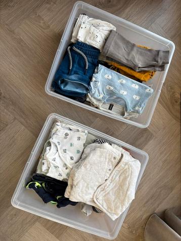 Baby kleding set tweeling (jongens) maat 50 en 56 beschikbaar voor biedingen