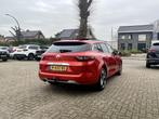 Renault Mégane Estate 1.3 TCe 140PK GT-Line Pano Navi Camer, Keurmerk '100% Onderhouden', 65 €/maand, Gebruikt, Euro 6