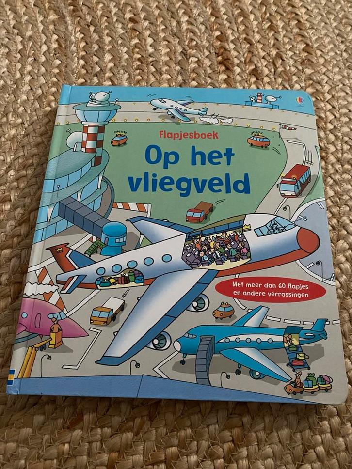 Flapjesboek: Op het Vliegveld, Boeken, Kinderboeken | Baby's en Peuters, Zo goed als nieuw, 2 tot 3 jaar, Uitklap-, Voel- of Ontdekboek