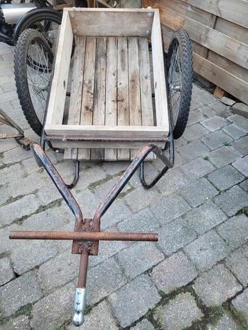 Unieke omgebouwde melkkar fietskar beschikbaar voor biedingen