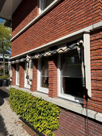 Twee gebruikte markiezen - 4.85m breed beschikbaar voor biedingen