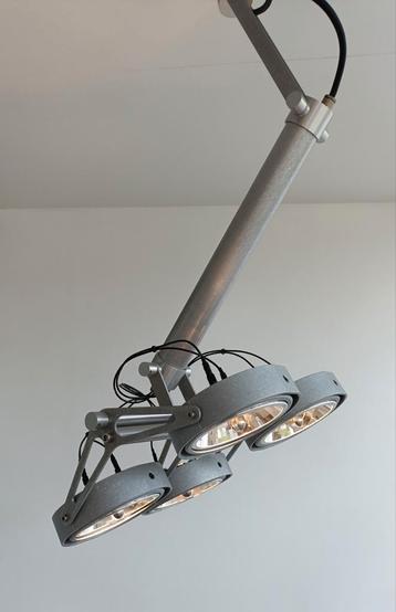 Modular Nomad 4x  beschikbaar voor biedingen