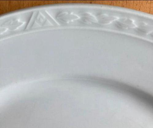 GEZOCHT: Arzberg Albert Heijn AH servies WIT, Huis en Inrichting, Keuken | Servies, Zo goed als nieuw, Bord(en), Overige stijlen