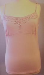 Nieuwe roze top, mooi kant aan de bovenkant. Maat 40., Maat 38/40 (M), Nieuw, Ophalen of Verzenden, Roze