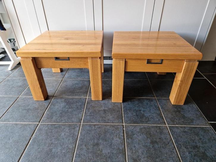 2 massief eiken bijzettafels, Huis en Inrichting, Tafels | Bijzettafels, Zo goed als nieuw, Vierkant, 45 tot 60 cm, 55 tot 75 cm