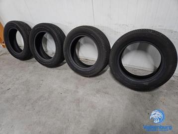 7-8mm! Winterbanden 215/65R17 BFGoodrich G-Force Winter 2 SU beschikbaar voor biedingen