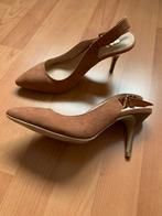 Nieuwe sjieke pumps van Atmosphere suede maat 37, Kleding | Dames, Schoenen, Nieuw, Ophalen of Verzenden