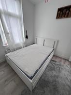 IKEA Furniture (Bed frame and Wardrobe), Huis en Inrichting, Gebruikt, 140 cm, Wit, Hout