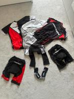 Merida complete fietskledingset maat XL wielren set, Fietsen en Brommers, Fietsaccessoires | Fietskleding, Gebruikt, Heren, Merida