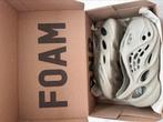 YEEZY Foam RNR US10, Kleding | Heren, Schoenen, Slippers, Overige kleuren, Nieuw, Ophalen of Verzenden
